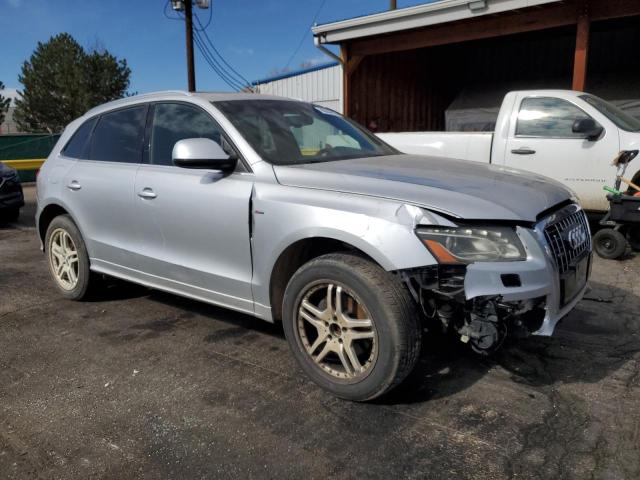 WA1MKAFP0AA037450 - 2010 AUDI Q5 PREMIUM PLUS SILVER photo 4