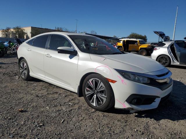 19XFC1F32GE015058 - 2016 HONDA CIVIC EX WHITE photo 4
