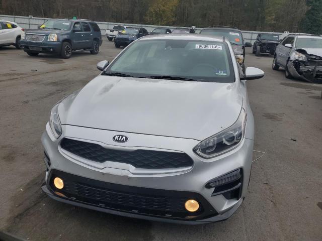 3KPF24AD1KE135804 - 2019 KIA FORTE FE ვერცხლისფერი ფოტო 5