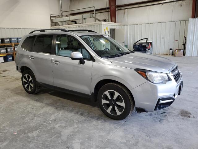 JF2SJAEC1JH505323 - 2018 SUBARU FORESTER 2.5I PREMIUM Күміс фото 4