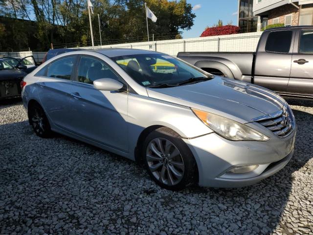 5NPEC4AB2BH315733 - 2011 HYUNDAI SONATA SE 灰色 照片 4
