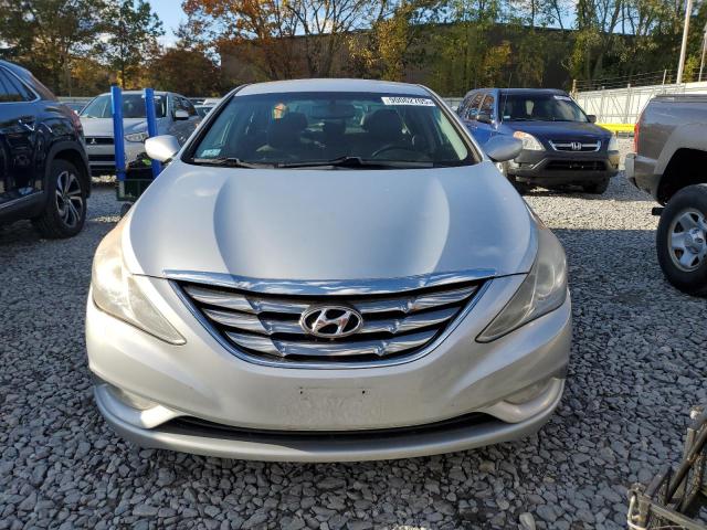 5NPEC4AB2BH315733 - 2011 HYUNDAI SONATA SE 灰色 照片 5