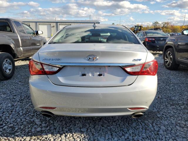 5NPEC4AB2BH315733 - 2011 HYUNDAI SONATA SE 灰色 照片 6