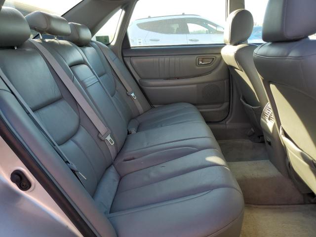4T1BF28B82U255611 - 2002 TOYOTA AVALON XL SILVER photo 10