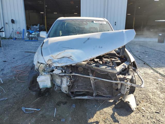 4T1BF28B82U255611 - 2002 TOYOTA AVALON XL SILVER photo 5