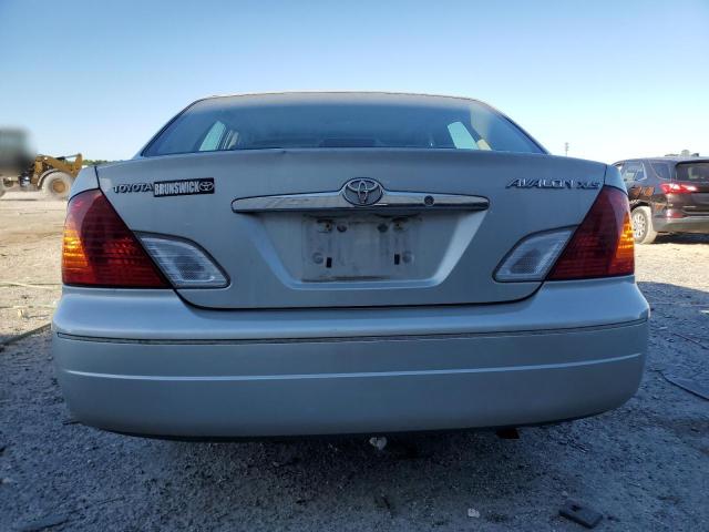4T1BF28B82U255611 - 2002 TOYOTA AVALON XL SILVER photo 6