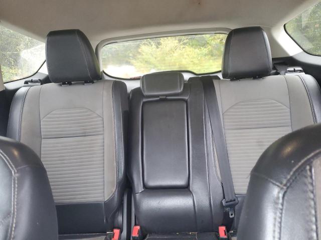 1FMCU0GD2KUC05885 - 2019 FORD ESCAPE SE Weiß Foto 10