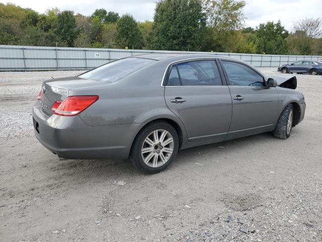 4T1BK36BX7U228731 - 2007 TOYOTA AVALON XL GRAY photo 3