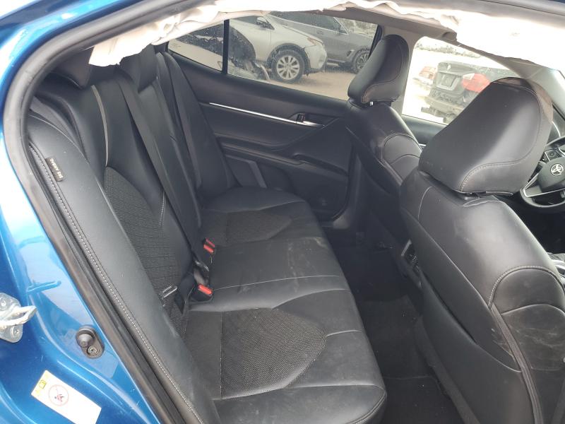 4T1BZ1HK4JU002558 - 2018 TOYOTA CAMRY XSE BLUE photo 10