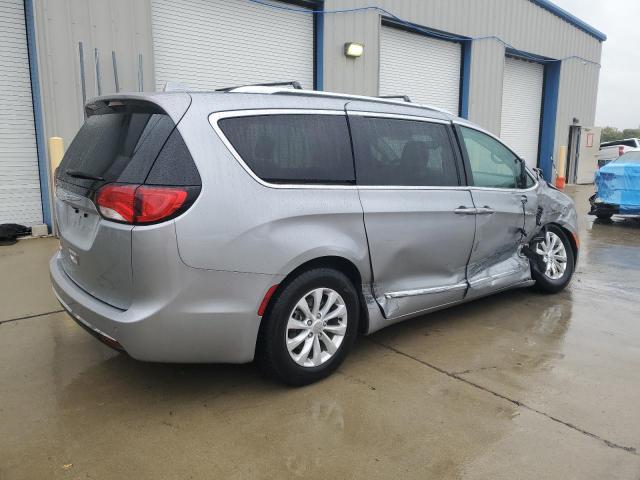 2C4RC1BG8KR547881 - 2019 CHRYSLER PACIFICA TOURING L GRAY photo 3