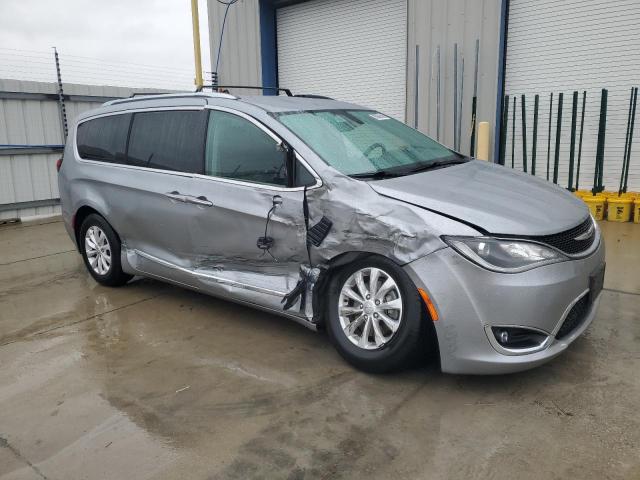 2C4RC1BG8KR547881 - 2019 CHRYSLER PACIFICA TOURING L GRAY photo 4