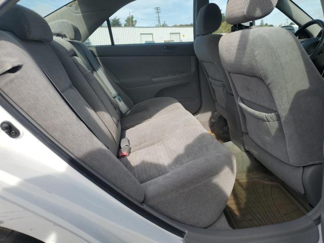 JTDBE32K540272608 - 2004 TOYOTA CAMRY LE 白色 照片 10