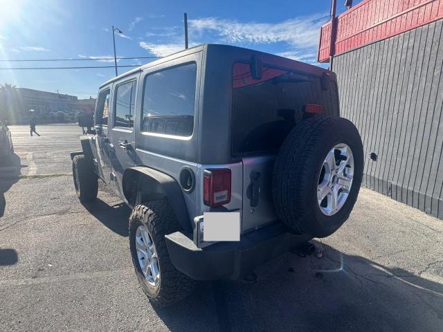 1C4BJWDG5JL926863 - 2018 JEEP WRANGLER U SPORT Silber Foto 3