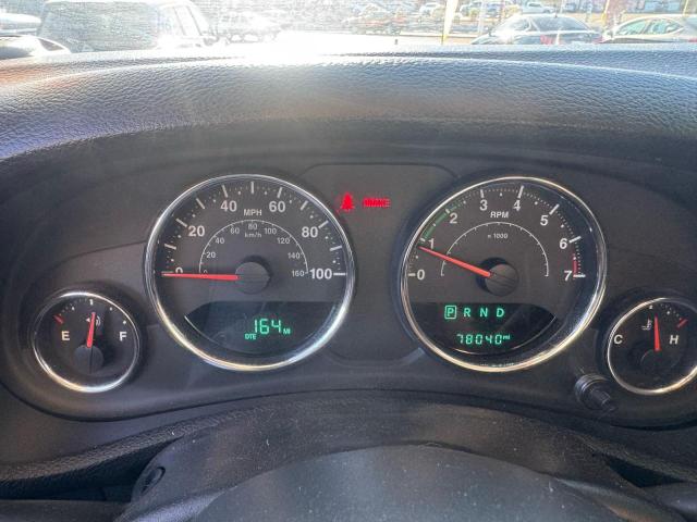 1C4BJWDG5JL926863 - 2018 JEEP WRANGLER U SPORT Silber Foto 8