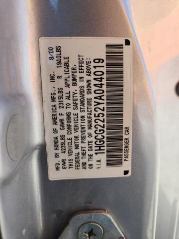 1HGCG2252YA044019 - 2000 HONDA ACCORD EX SILVER photo 12