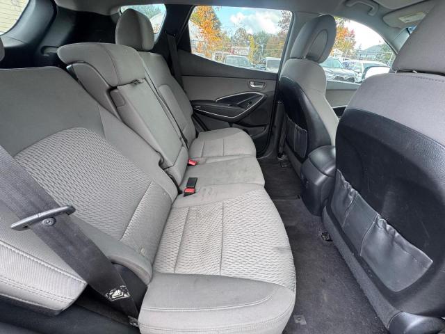 5NMZT3LB0JH081161 - 2018 HYUNDAI SANTA FE S BLACK photo 6