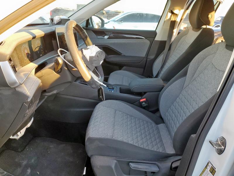 3VVCR7RM2SM014369 - 2025 VOLKSWAGEN TIGUAN S 白色 照片 7