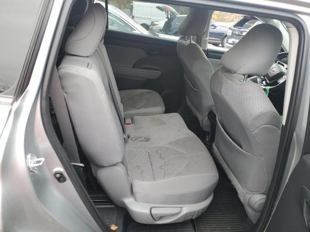 5TDBZRBH1MS152006 - 2021 TOYOTA HIGHLANDER L SILVER photo 10