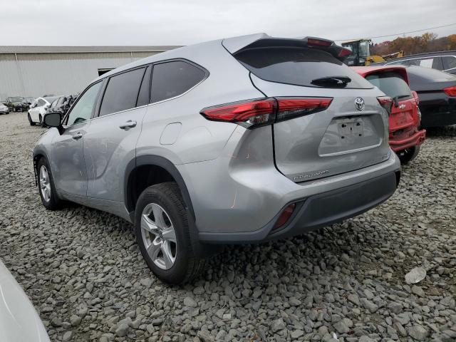 5TDBZRBH1MS152006 - 2021 TOYOTA HIGHLANDER L SILVER photo 2