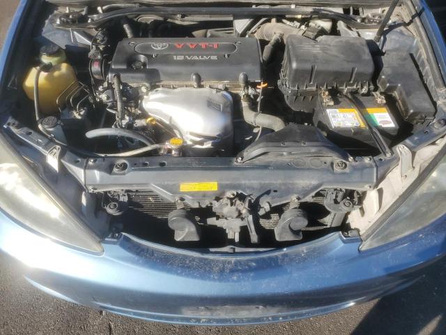 JTDBE32K040253478 - 2004 TOYOTA CAMRY LE BLUE photo 11