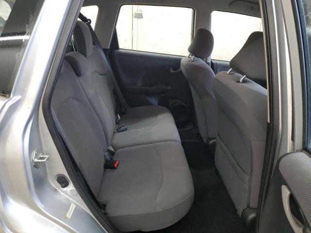 JHMGE8H30CC028475 - 2012 HONDA FIT 银色 照片 11