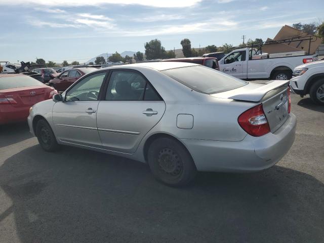JTDBE32K830165731 - 2003 TOYOTA CAMRY LE 银色 照片 2