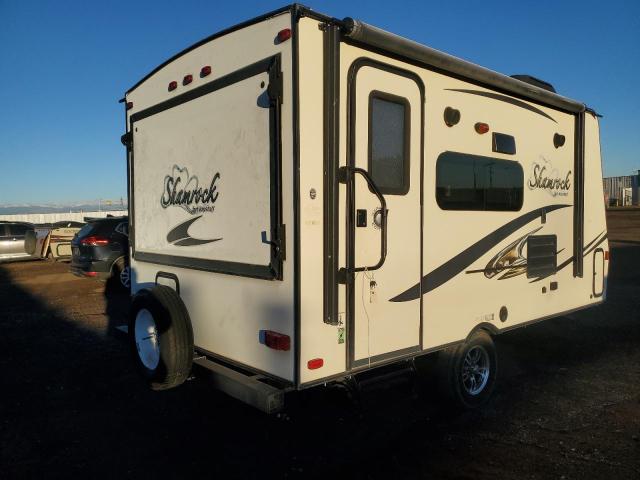 4X4TFL71XGZ139189 - 2016 FOREST RIVER SHAMROCK 17 奶油色 照片 4