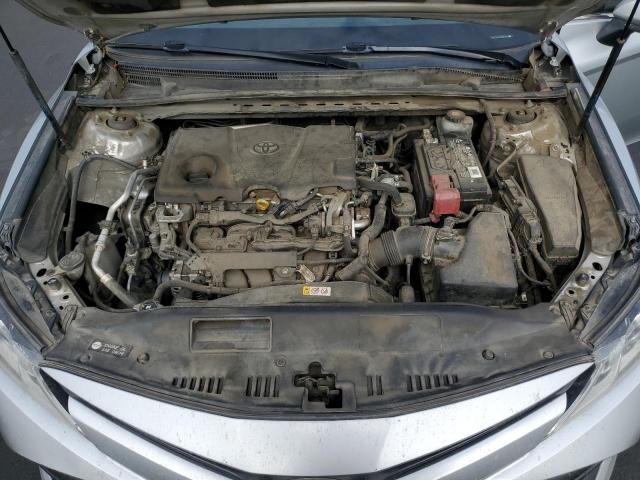 JTNB11HK4J3045102 - 2018 TOYOTA CAMRY L SILVER photo 11