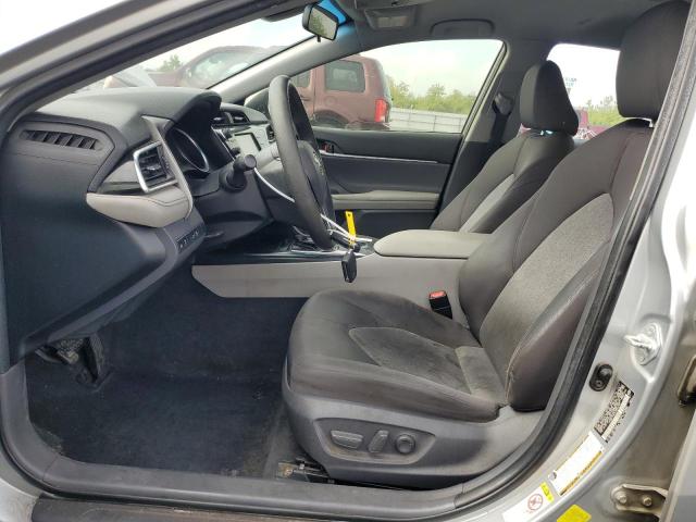 JTNB11HK4J3045102 - 2018 TOYOTA CAMRY L SILVER photo 7