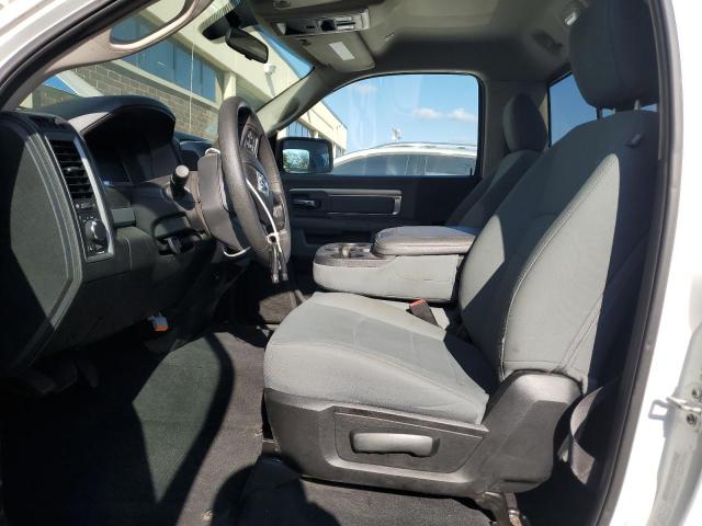 3C6JR6DT8KG671410 - 2019 RAM 1500 CLASS TRADESMAN Weiß Foto 7