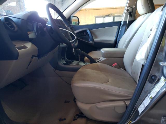 2T3BF4DV0AW072804 - 2010 TOYOTA RAV4 ნაცრისფერი ფოტო 7