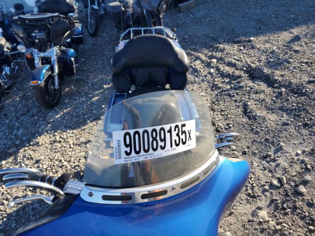 1HD1FC4178Y608603 - 2008 HARLEY-DAVIDSON FLHTCUI BLUE photo 5