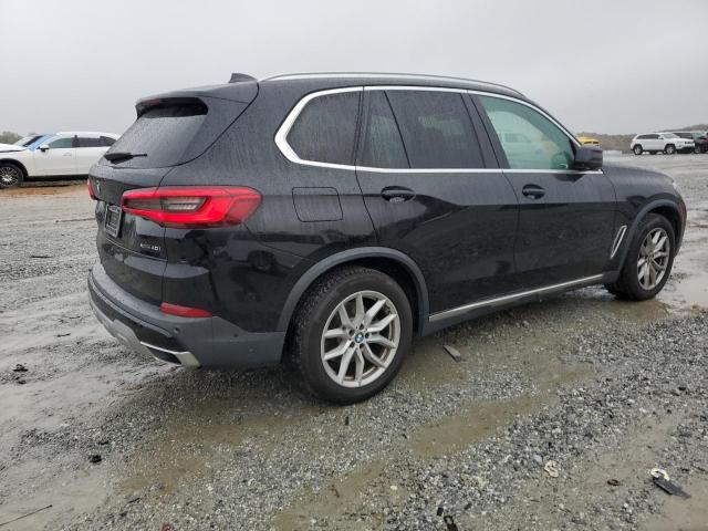5UXCR6C51KLL36527 - 2019 BMW X5 XDRIVE40I BLACK photo 3