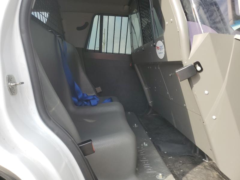 1GNLCDEC4JR218641 - 2018 CHEVROLET TAHOE POLICE أبيض صورة 10