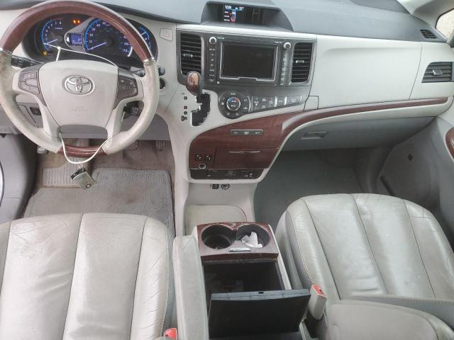 5TDYK3DC2DS310088 - 2013 TOYOTA SIENNA XLE GRAY photo 8