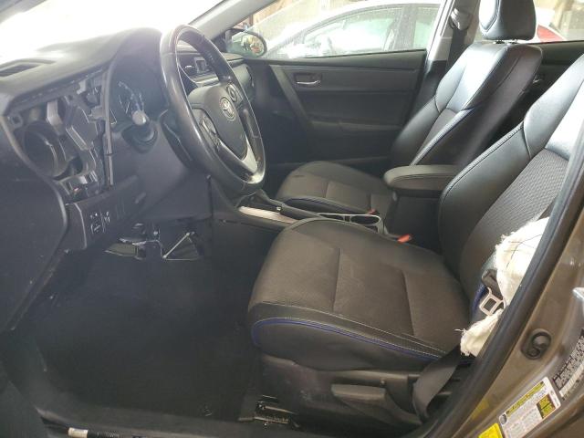 2T1BURHE5JC097012 - 2018 TOYOTA COROLLA L GRAY photo 7