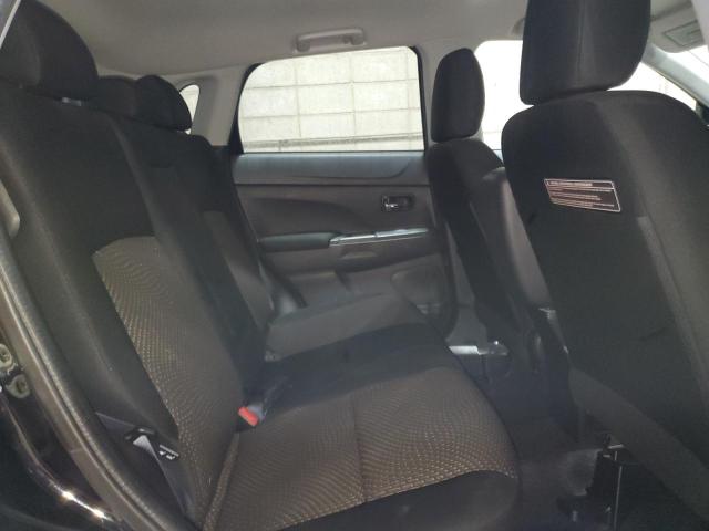 JA4AR3AU3GZ031515 - 2016 MITSUBISHI OUTLANDER ES 黑色 照片 11