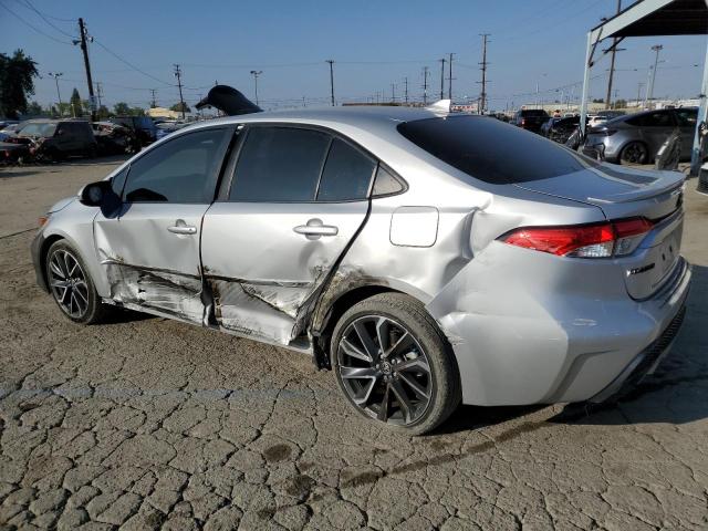 JTDS4RCE6LJ032300 - 2020 TOYOTA COROLLA SE SILVER photo 2