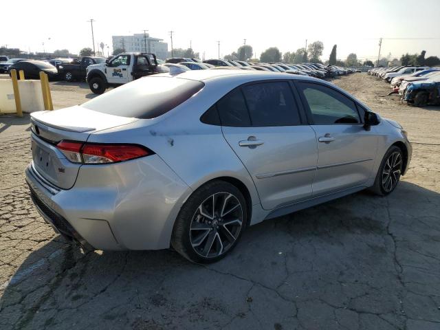 JTDS4RCE6LJ032300 - 2020 TOYOTA COROLLA SE SILVER photo 3