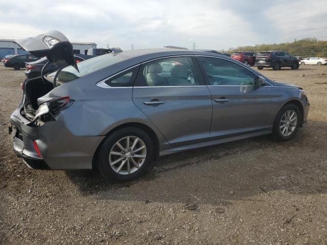 5NPE24AF3KH784416 - 2019 HYUNDAI SONATA SE SILVER photo 3