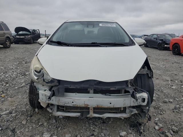 JTDKDTB39H1592428 - 2017 TOYOTA PRIUS C Beyaz fotoğraf 5