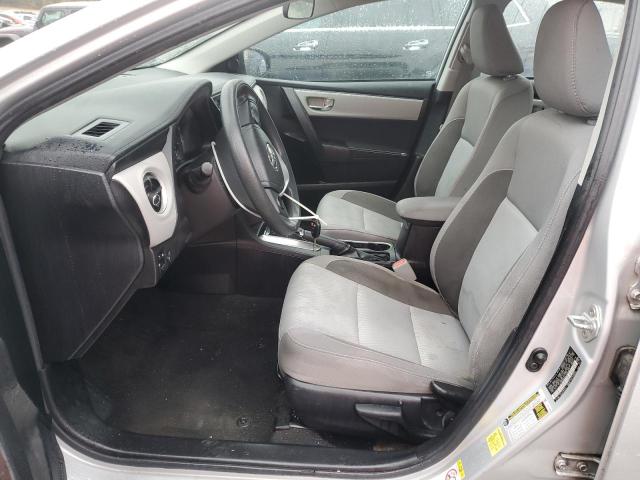 2T1BURHE2JC016872 - 2018 TOYOTA COROLLA L Silber Foto 7