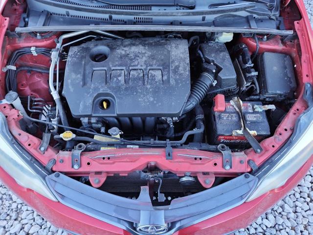 2T1BURHE3FC455814 - 2015 TOYOTA COROLLA L Rot Foto 11