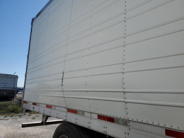 1UYVS2537EM827803 - 2014 UTILITY VS2RA WHITE photo 9