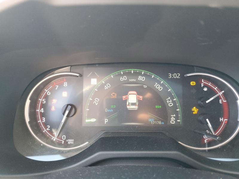 2T3W1RFV3RC271417 - 2024 TOYOTA RAV4 XLE GRAY photo 9