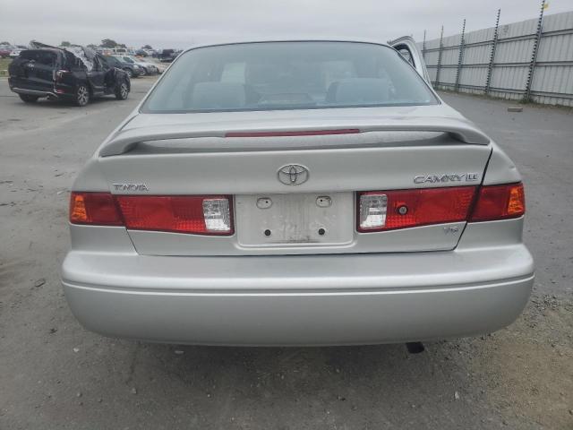 4T1BF22K5YU103416 - 2000 TOYOTA CAMRY LE 银色 照片 6