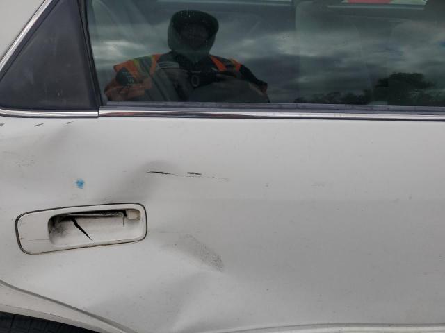 4T1BG22K3XU917477 - 1999 TOYOTA CAMRY CE WHITE photo 10