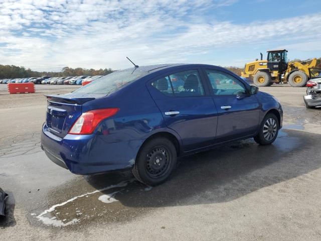 3N1CN7AP2JL877499 - 2018 NISSAN VERSA S BLUE photo 3