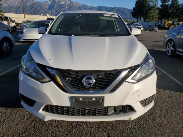3N1AB7AP2JY245542 - 2018 NISSAN SENTRA S فضي صورة 5