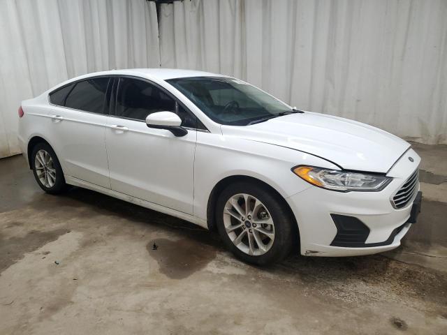 3FA6P0HDXKR238962 - 2019 FORD FUSION SE 白色 照片 4